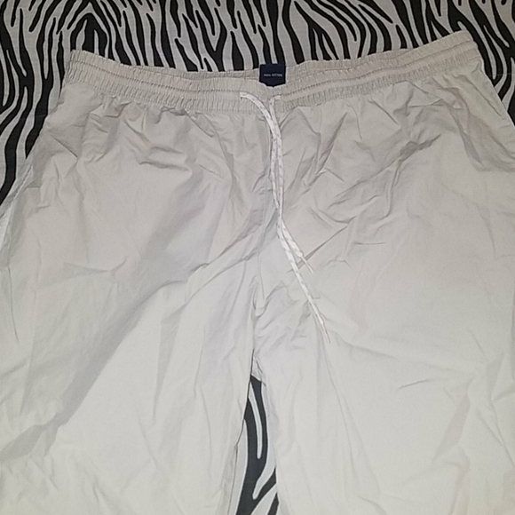 GAP bottoms - Picture 4 of 6